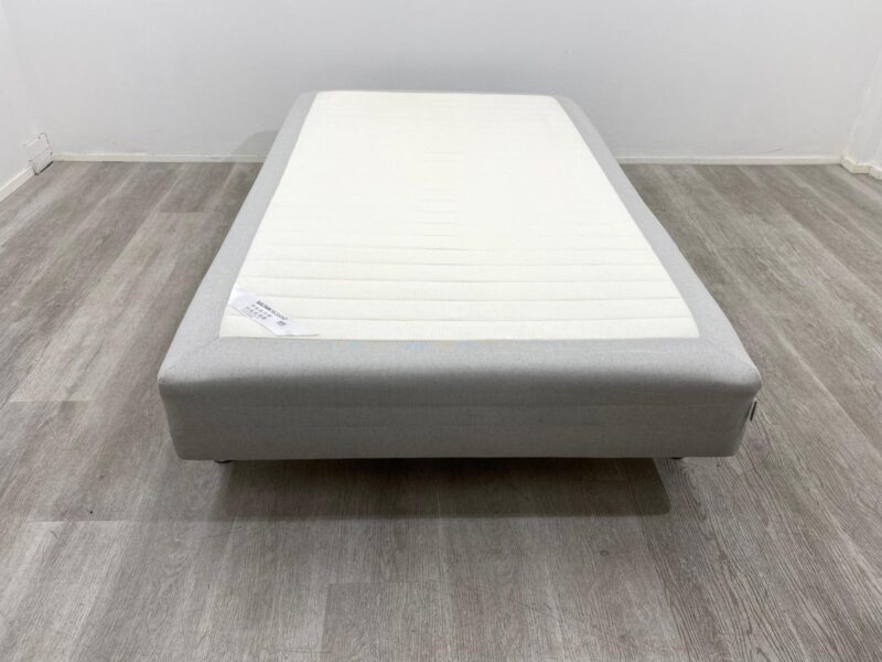 IKEA Runkopatjasänky 120 x 200 - Image 1