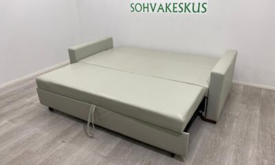 3 Istuttava Nahkavuodesohva