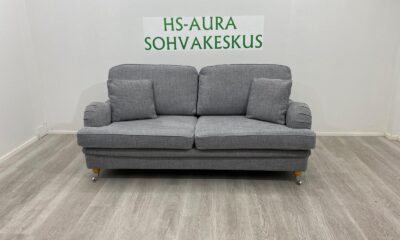 HOWARD 3 Istuttava Sohva