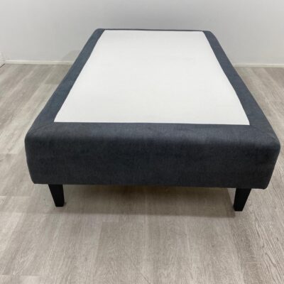 Runkopatjasänky  200 x 120