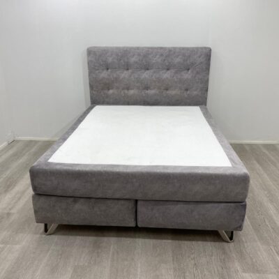 Jennkisänky + Pääty 200 x 160