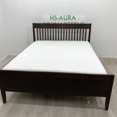 IKEA Sänky 200 x 160