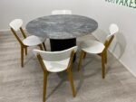 Marmorinen Ruokailuryhmä 120 x 120 - Image 2