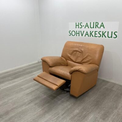 Pyörivä Ja Keinuva Nahkanojatuoli