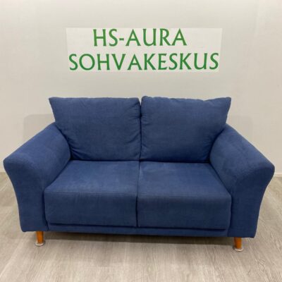 2 Istuttava Sohva