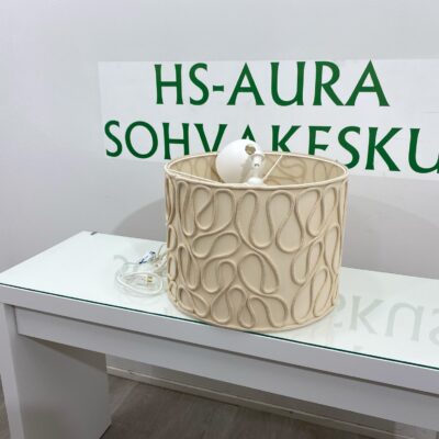 Riippuvalaisin 41 x 41